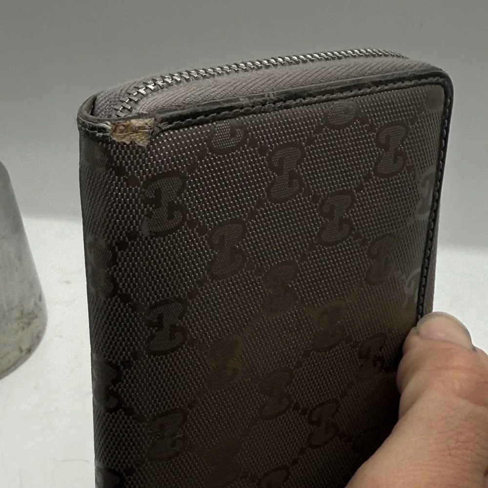 Gucci GG Monogram Zip‎ Around Wallet Silver Purple Gray Leather PVC Mirror